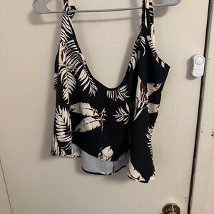 Black and White Leaf Print Women's Top